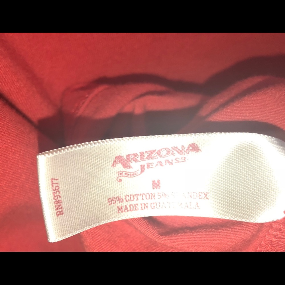 Arizona Jeans Red Tank built in bra shelf - Picture 7 of 8